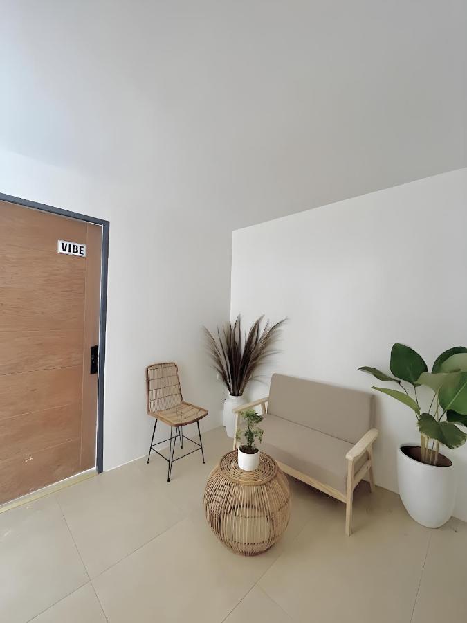 New Modern Suite Near Airport & Beach Sudtungan Luaran gambar