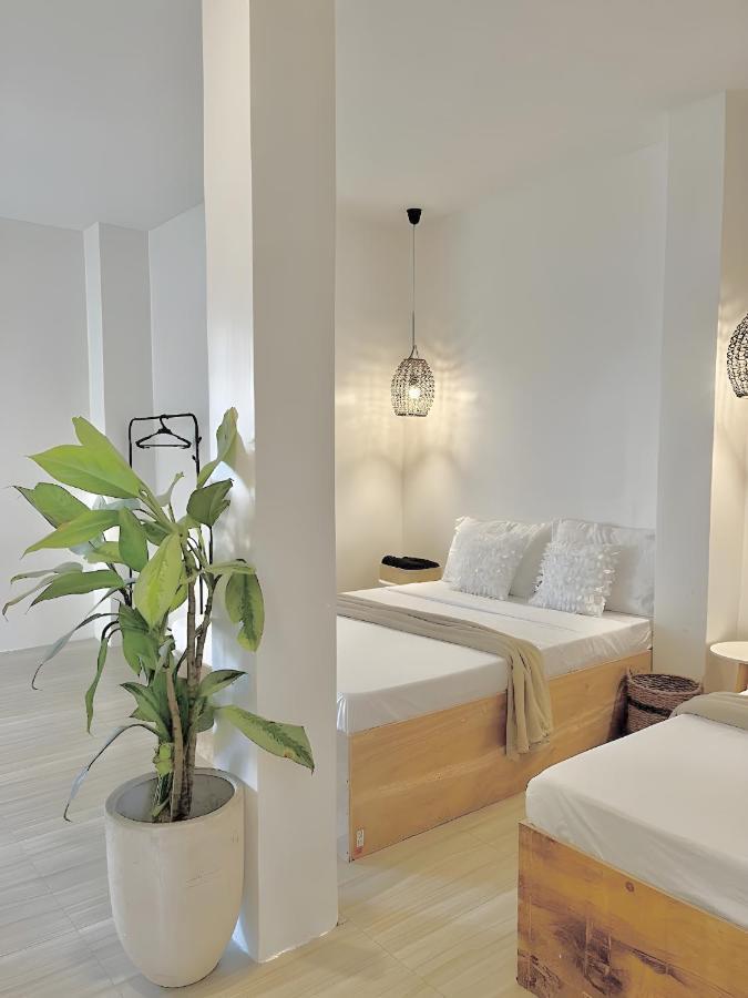 New Modern Suite Near Airport & Beach Sudtungan Luaran gambar