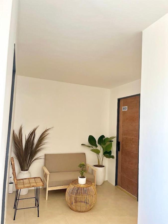 New Modern Suite Near Airport & Beach Sudtungan Luaran gambar
